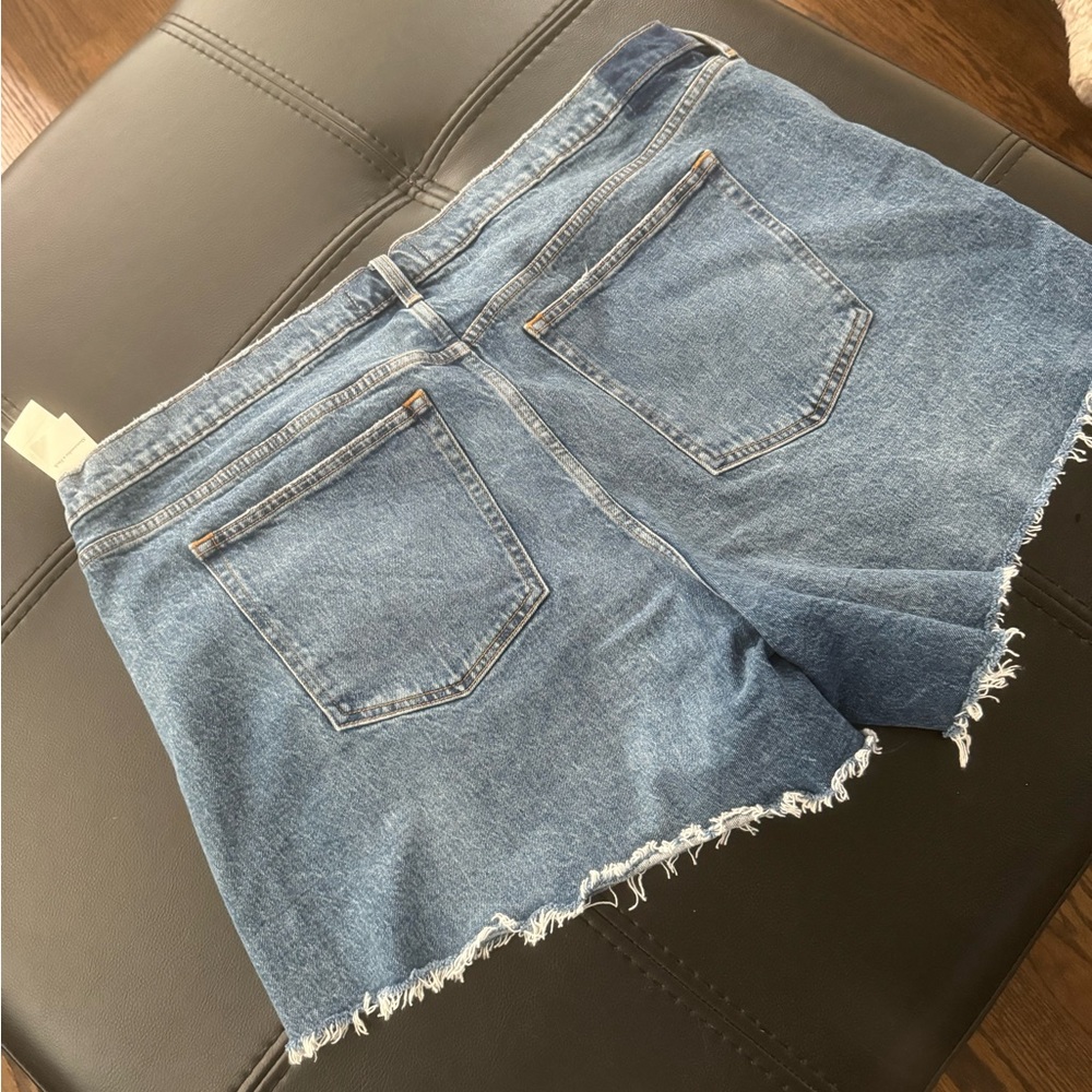 NWT Abercrombie denim shorts - Picture 4 of 4